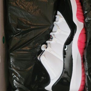 Air Jordan 11 RetroLow Mens Size 13
